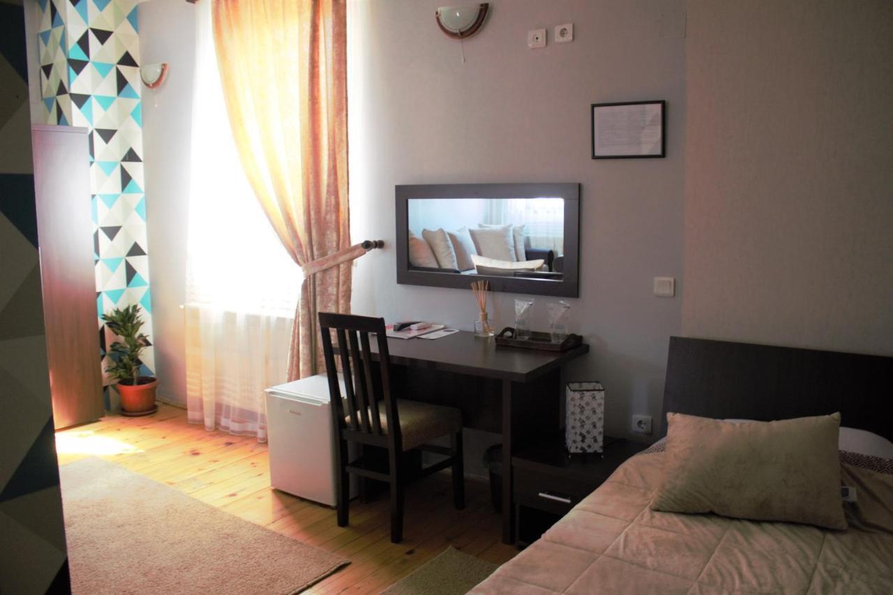 Garni Hotel City Kruševac Buitenkant foto