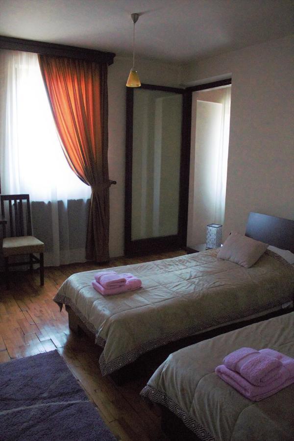 Garni Hotel City Kruševac Buitenkant foto