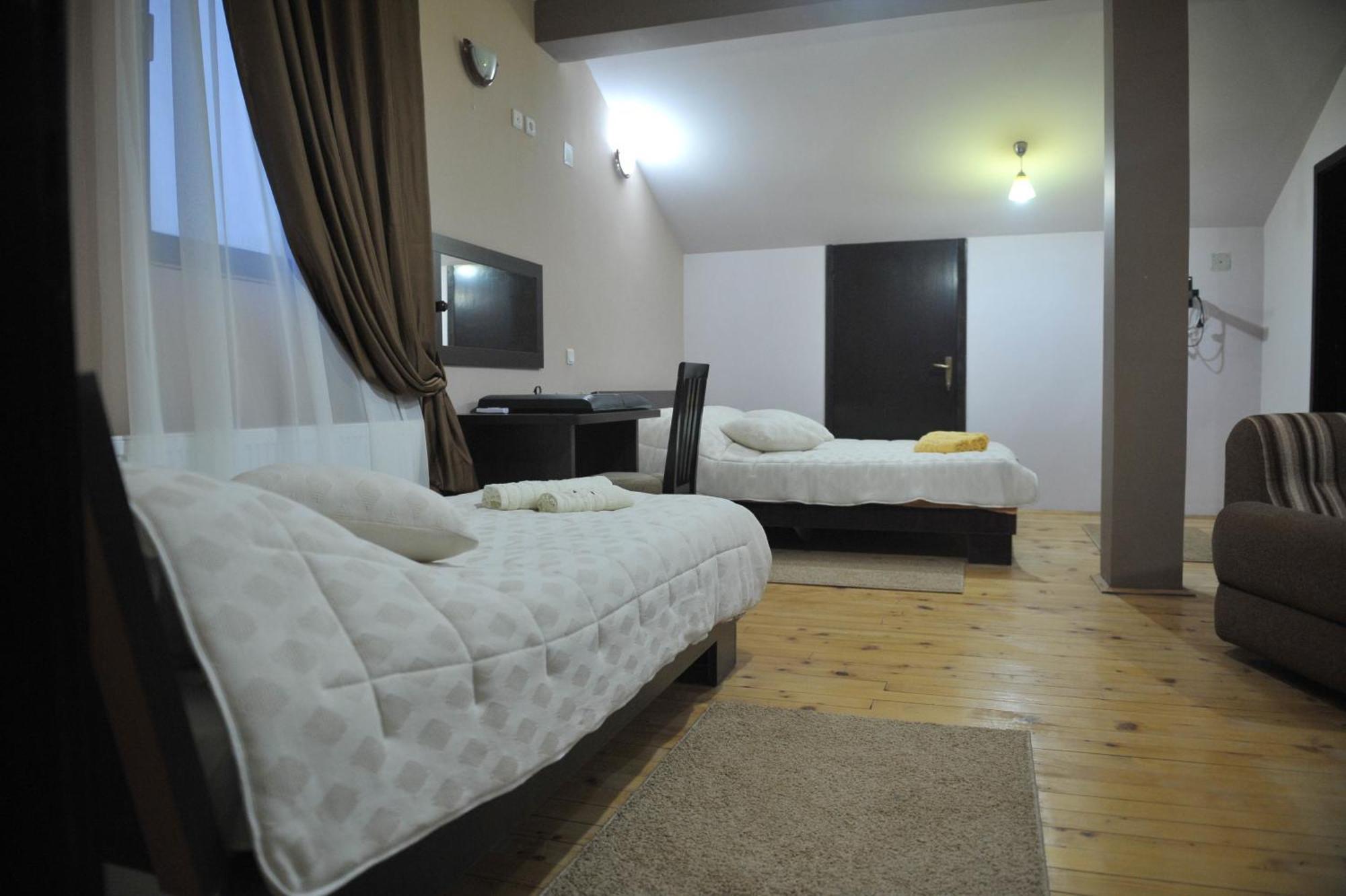 Garni Hotel City Kruševac Kamer foto