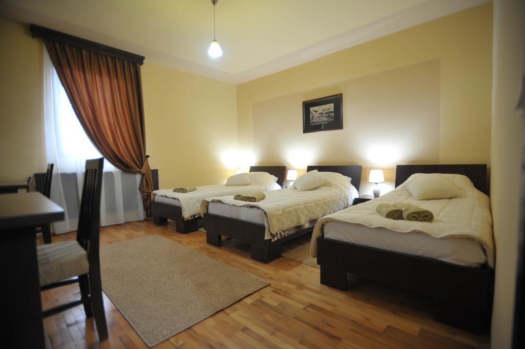 Garni Hotel City Kruševac Kamer foto